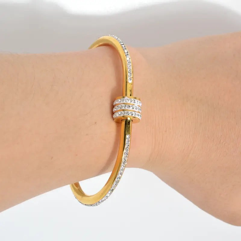 Shanna ~ Bracelet en acier inoxydable